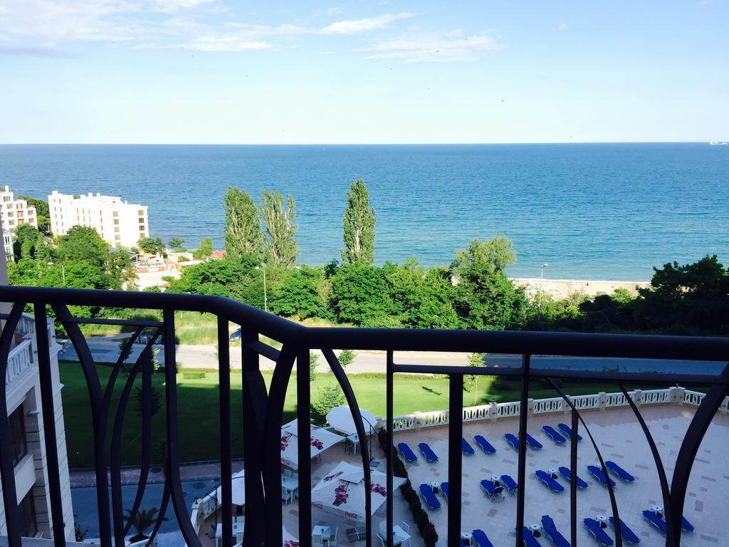 Psb Cabacum Beach Apartments Golden Sands Luaran gambar